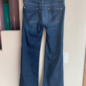 Designer Jeans: 7 for all mankind